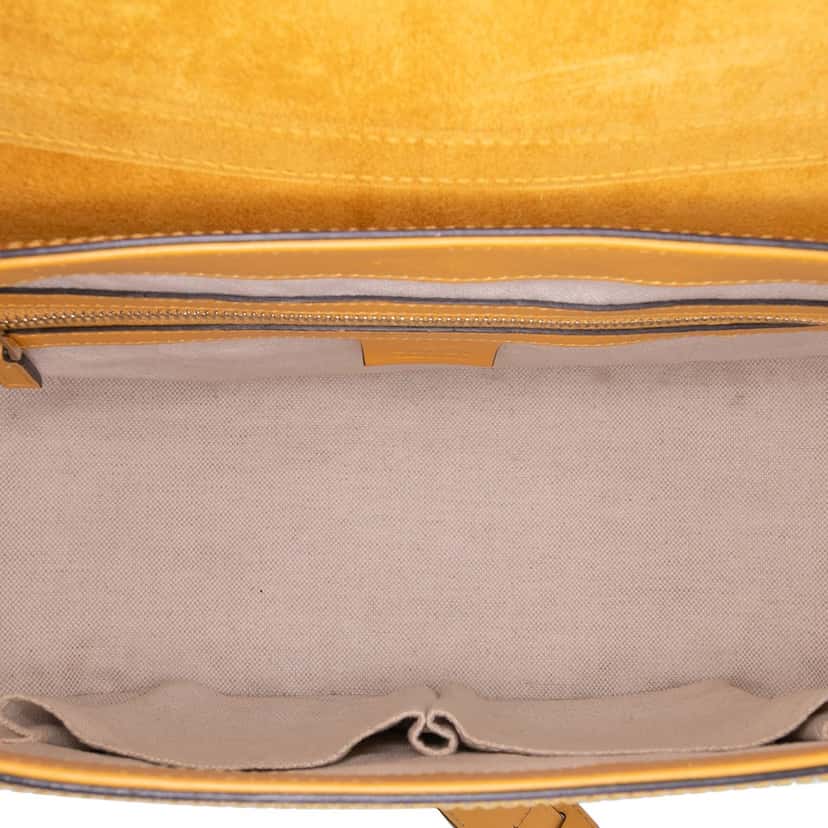 Gucci Microguccissima Patent Stirrup Crossbody Yellow Leather Very good condition - Model View