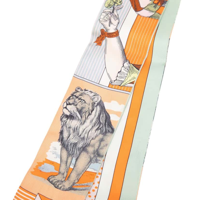 Hermès Grand Theatre Nouveau Silk Twilly Scarf Orange Very good condition - Inside View