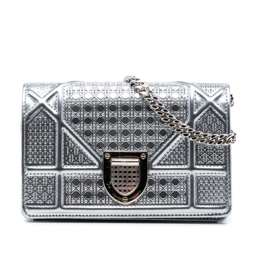 Dior Baby Metallic Patent Microcannage Diorama Flap Silver Leather Very good condition - Front View
