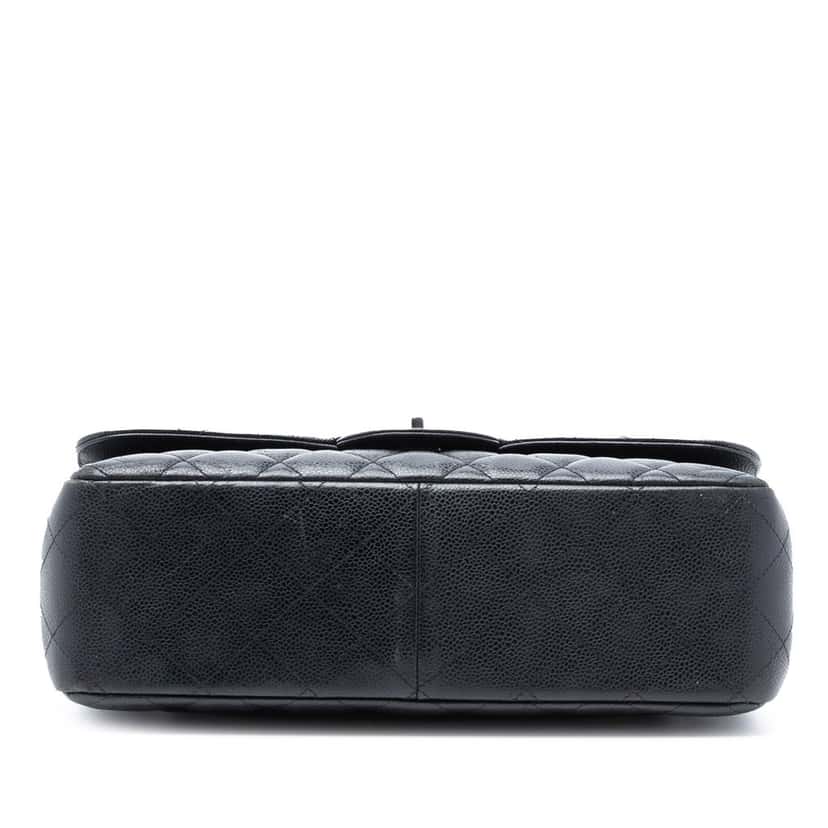 Chanel Jumbo Classic Caviar Double Flap Black Leather Very good condition - Inside View