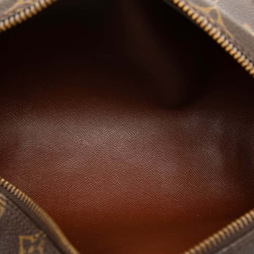 Louis Vuitton Monogram Papillon 26 Brown Very good condition - Model View