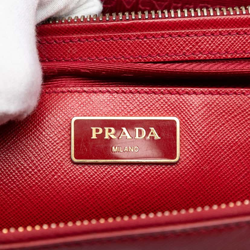 Prada Medium Saffiano Lux Galleria Double Zip Satchel Red Leather Very good condition - Box View