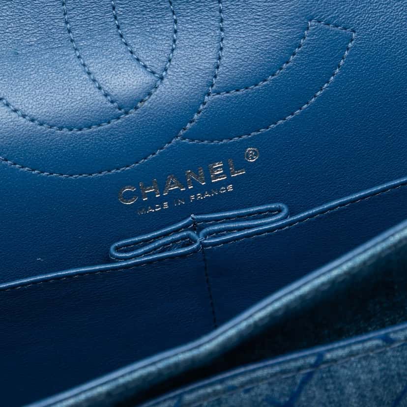 Chanel Quilted Denim Reissue 2.55 Double Flap 226 Blue Very good condition - Box View