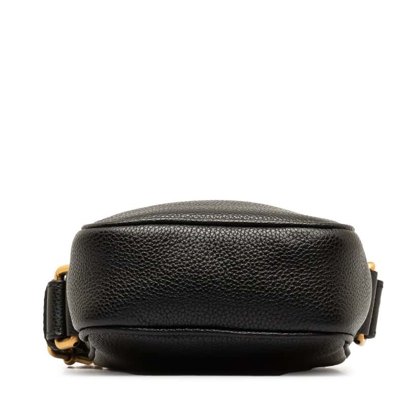 Gucci Gucci Logo Crossbody Black Leather Very good condition - Model View