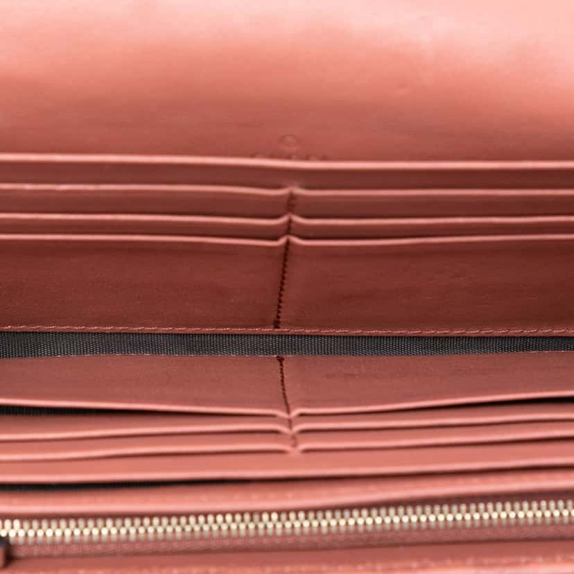 Gucci Microguccissima Dice Wallet On Chain Brown Leather Very good condition - Model View