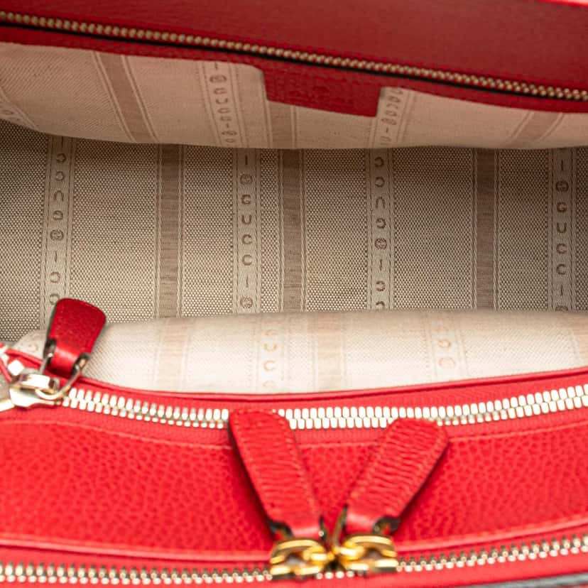 Gucci Calfskin Swing Top Handle Satchel Red Leather Very good condition - Model View