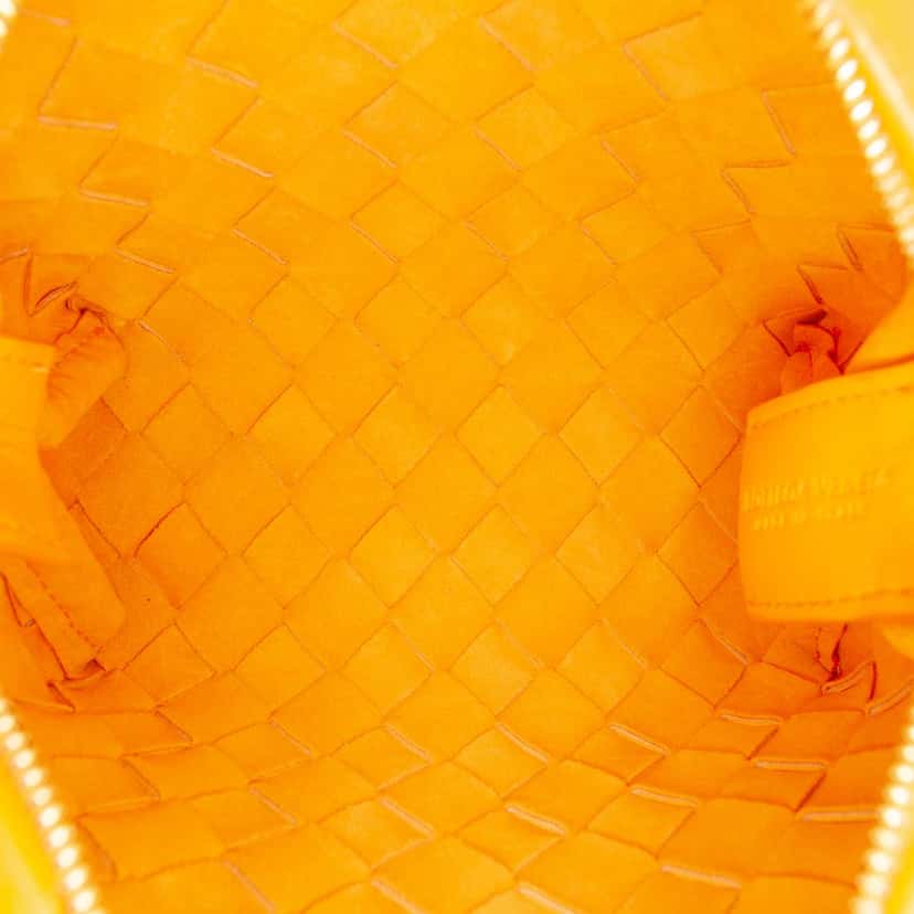 Bottega Veneta Mini Lambskin Intrecciato Loop Camera Bag Orange Leather Very good condition - Model View