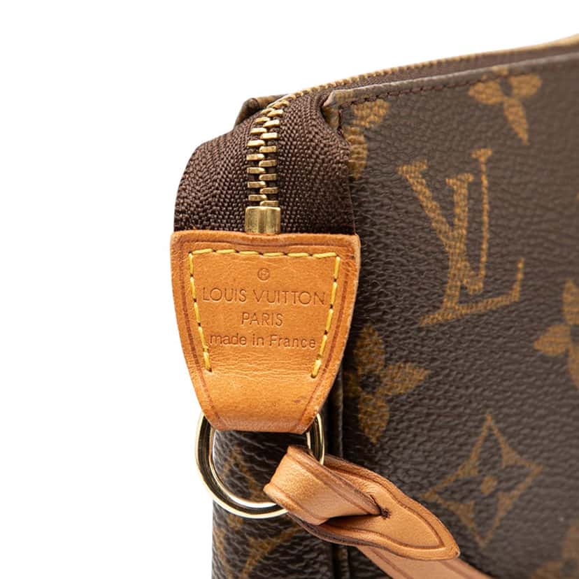 Louis Vuitton Monogram Pochette Accessoires Brown Very good condition - Box View