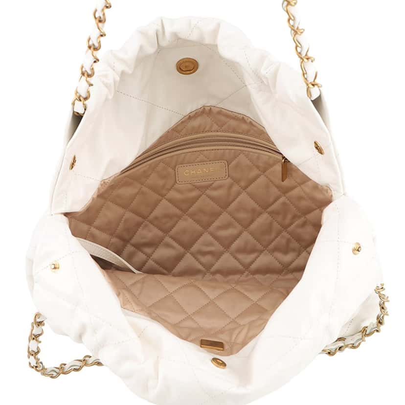 Chanel Small Shiny Calfskin 22 Hobo White Leather Very good condition - Model View