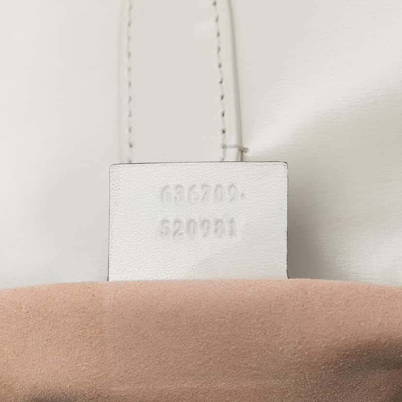 Gucci Small Calfskin Jackie 1961 Crossbody White Leather Very good condition - Box View