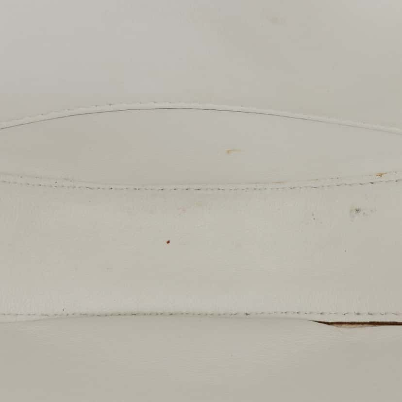 Versace Quilted Nappa Virtus V Crossbody Belt Bag White Leather Very good condition - Model View
