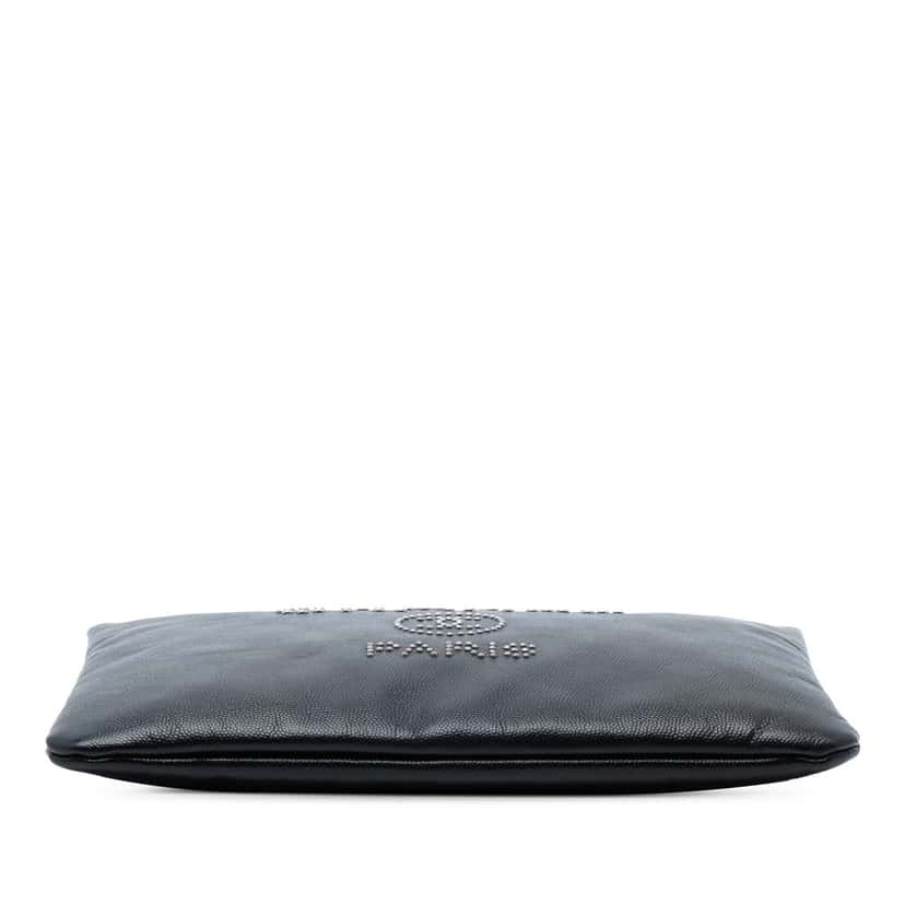 Chanel Medium Caviar Deauville Studded O Case Clutch Black Leather Very good condition - Inside View