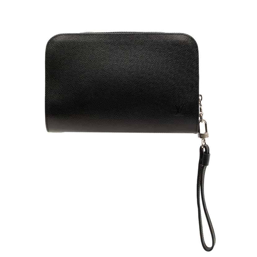 Louis Vuitton Taiga Pochette Baikal Black Leather Very good condition - Front View