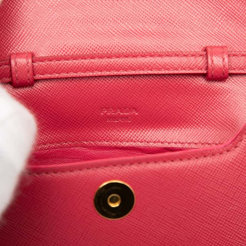 Prada Saffiano Crossbody Red Leather Very good condition - Box View
