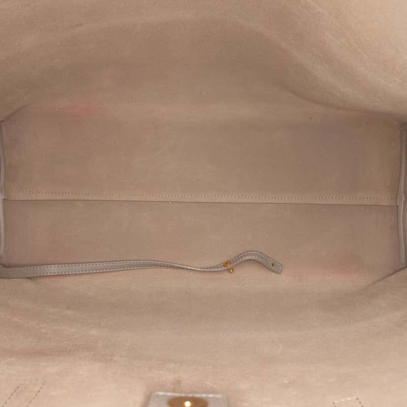 Saint Laurent Large Leather East West Shopping Tote Brown Leather Very good condition - Model View