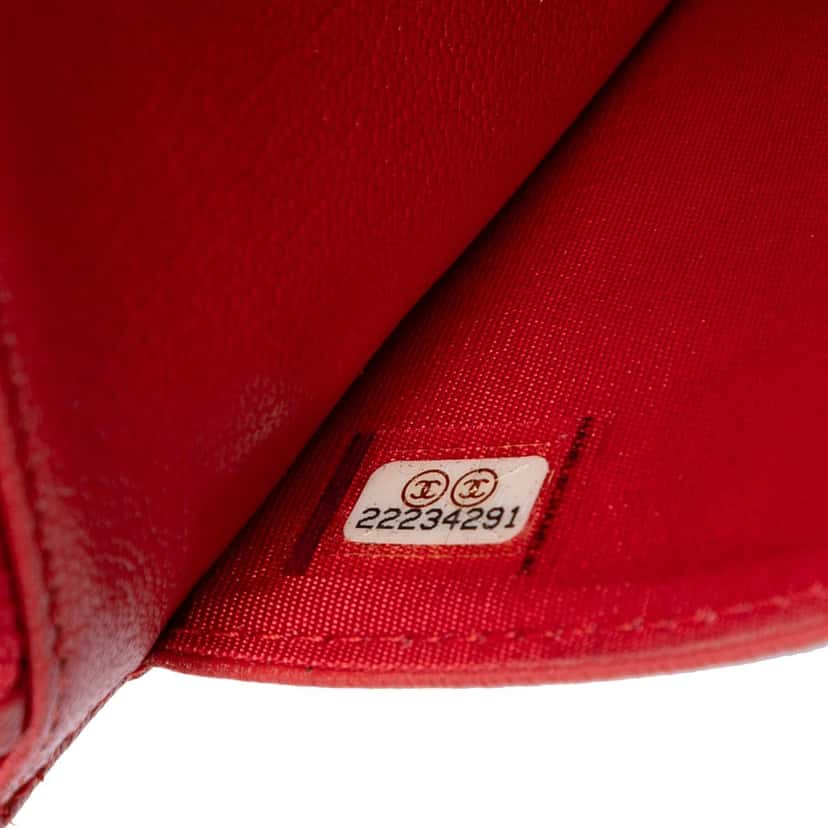 Chanel CC Diagonal Quilted Goatskin Wallet On Chain Red Leather Very good condition - Box View