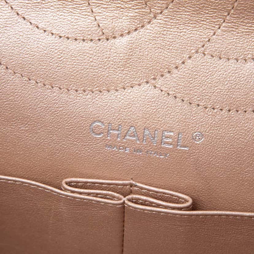 Chanel Quilted Iridescent Lambskin Reissue 2.55 Double Flap 227 Pink Leather Very good condition - Box View