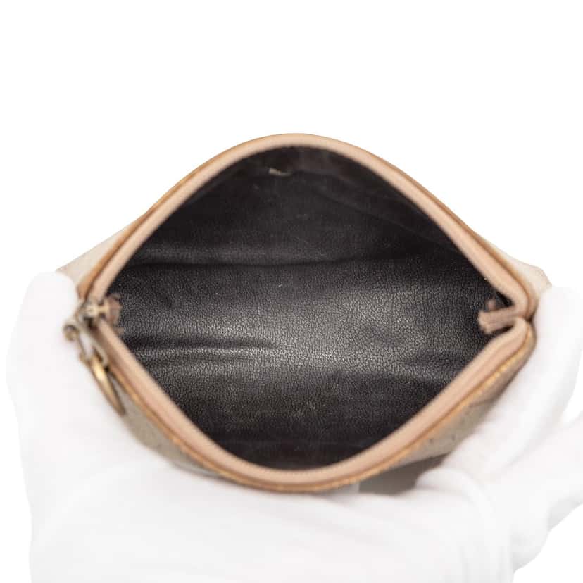 Dior Honeycomb Coated Canvas Cosmetic Pouch Beige Very good condition - Model View