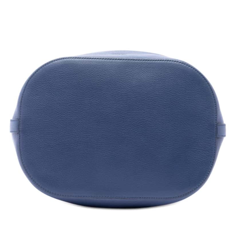 Gucci Pebbled Calfskin Miss Bamboo Tassel Bucket Bag Blue Leather Very good condition - Inside View