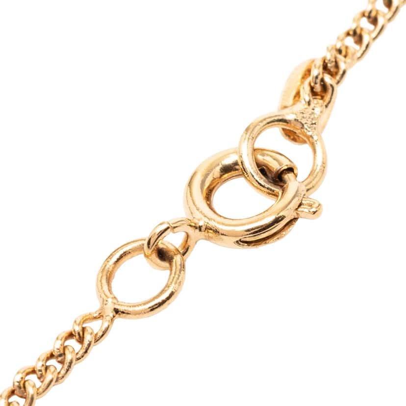 Chanel CC Enamel Camellia Pendant Necklace White Very good condition - Box View