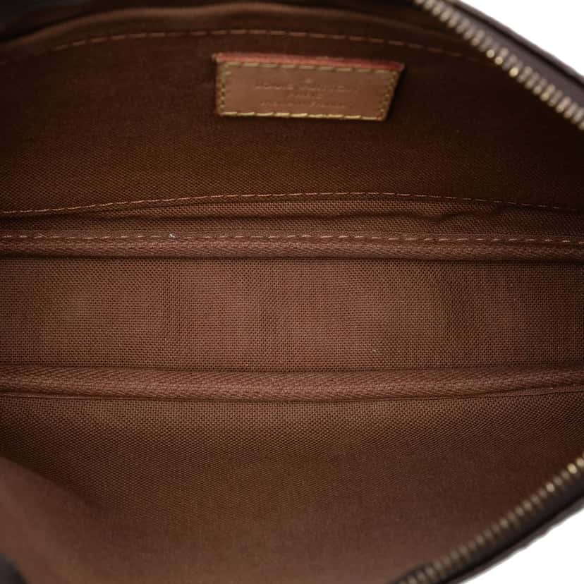 Louis Vuitton Monogram Multi Pochette Accessoires Brown Very good condition - Model View