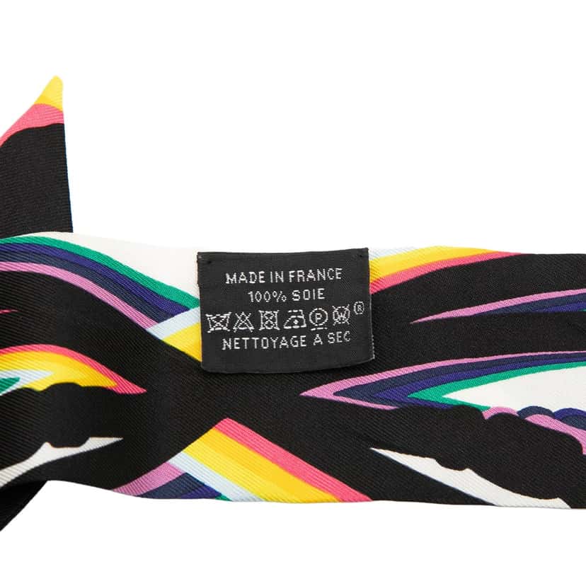 Hermès Brides De Gala Shadow Silk Twilly Scarf Black Very good condition - Model View