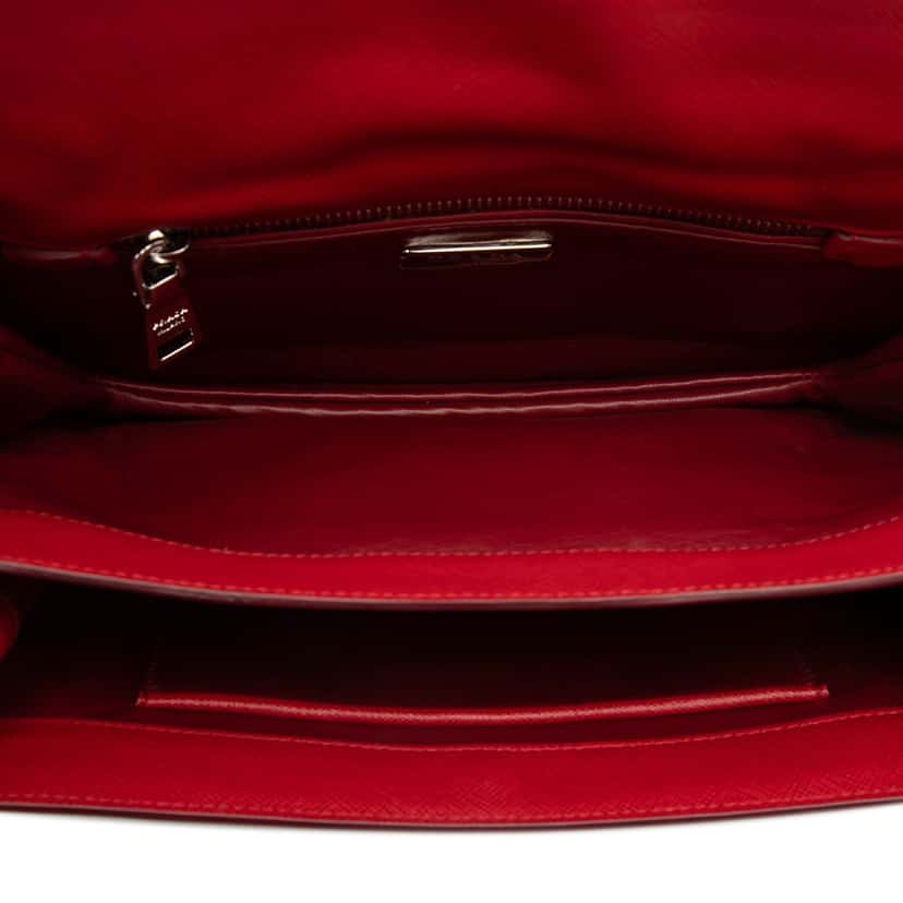 Prada Bicolor Saffiano Sound Lock Shoulder Bag Red Leather Very good condition - Model View