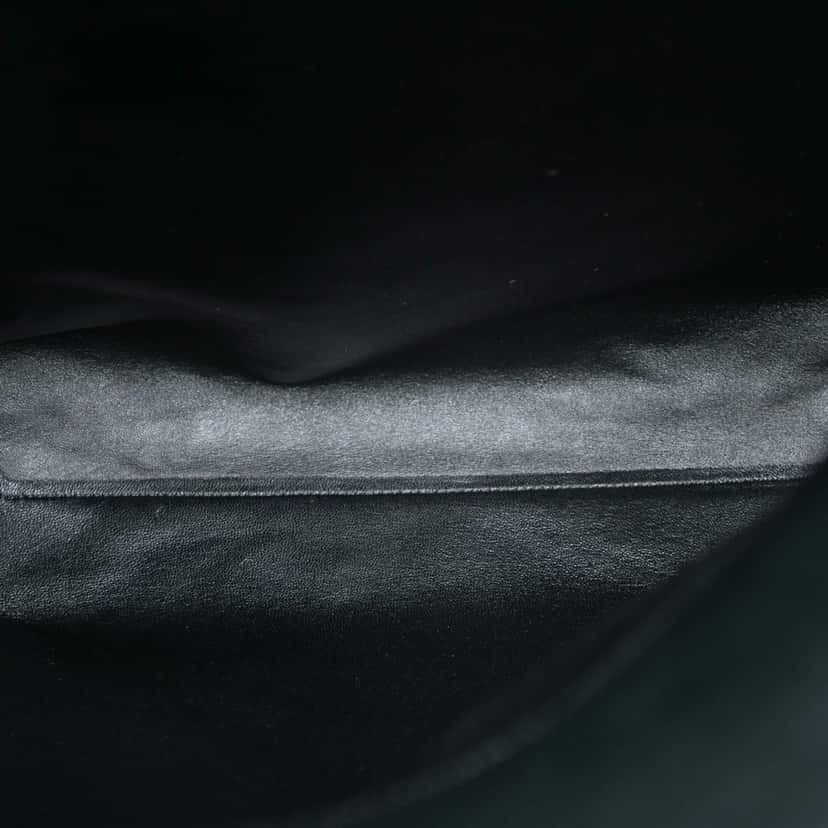 Celine Smooth Calfskin Clasp Cabas Tote Other Leather Very good condition - Model View