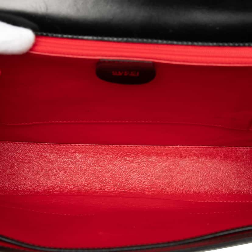 Gucci Leather Crossbody Black Leather Very good condition - Model View