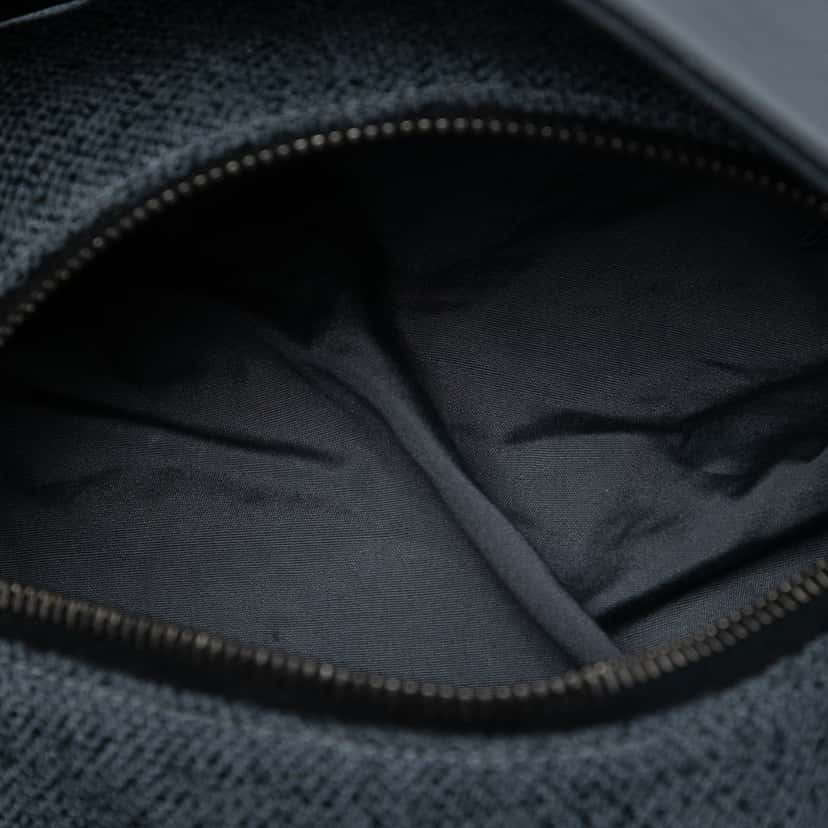 Prada Tweed Shoulder Bag Other Very good condition - Model View