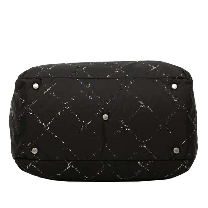 Chanel Old Travel Line Nylon Handbag Black Very good condition - Inside View