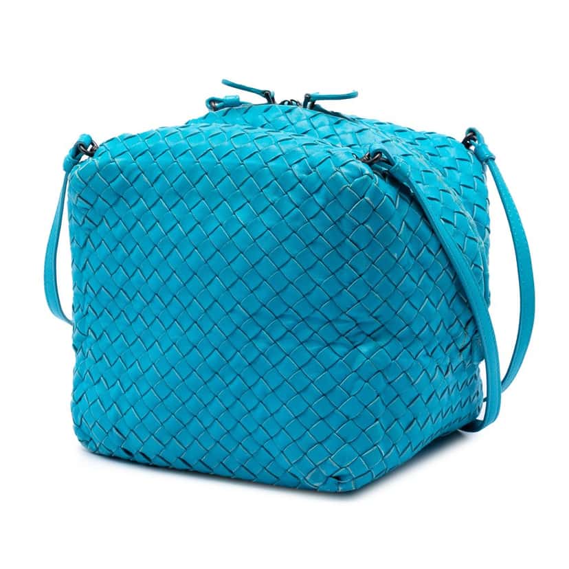Bottega Veneta Nappa Intrecciato Cube Crossbody Blue Leather Very good condition - Back View