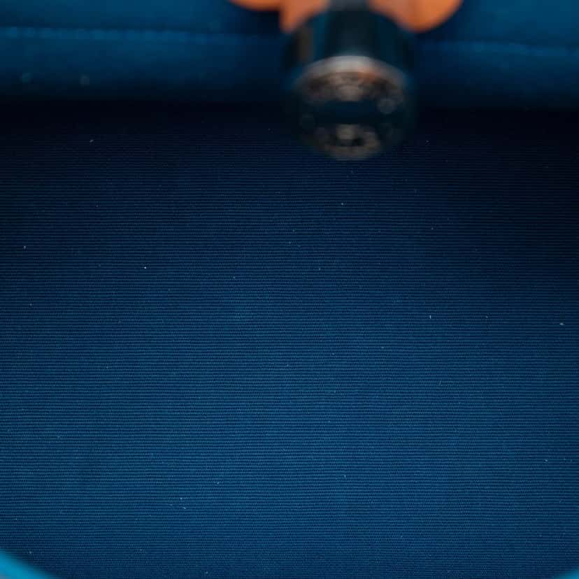 Hermès Toile Herbag Zip 31 Blue Very good condition - Model View