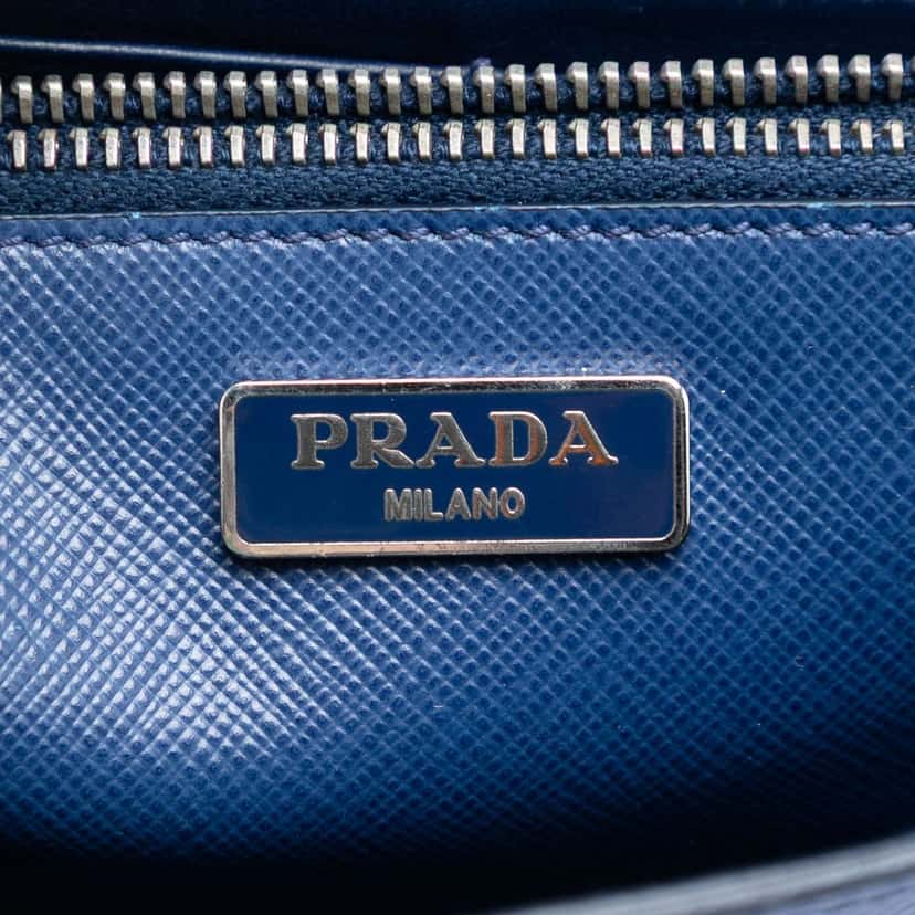 Prada Saffiano Turn Lock Wallet on Strap Blue Leather Very good condition - Box View