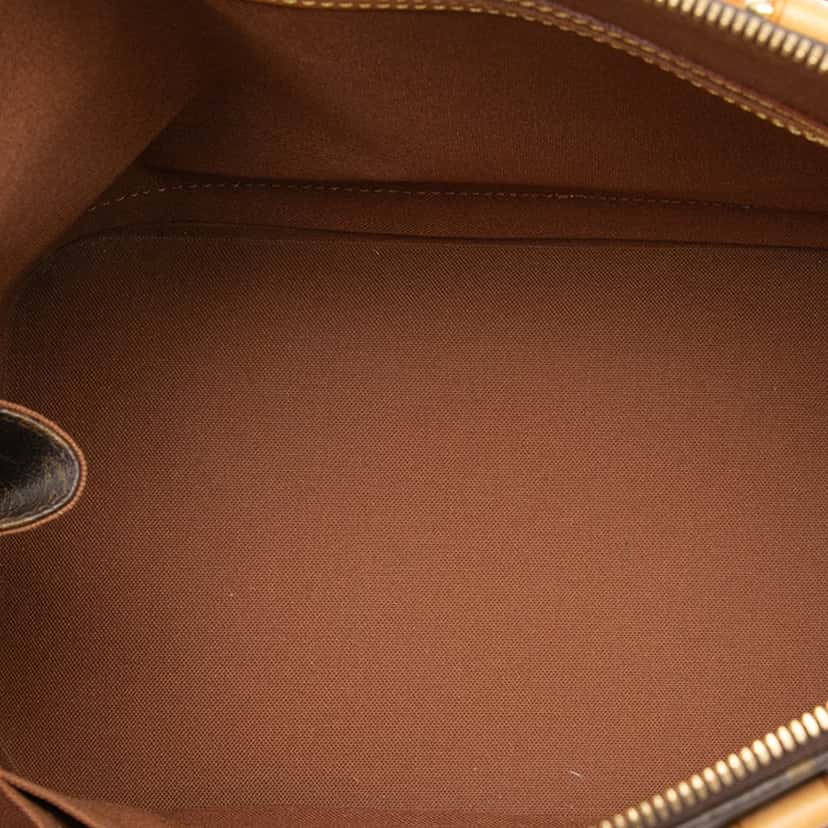 Louis Vuitton Monogram Alma PM Brown Very good condition - Model View