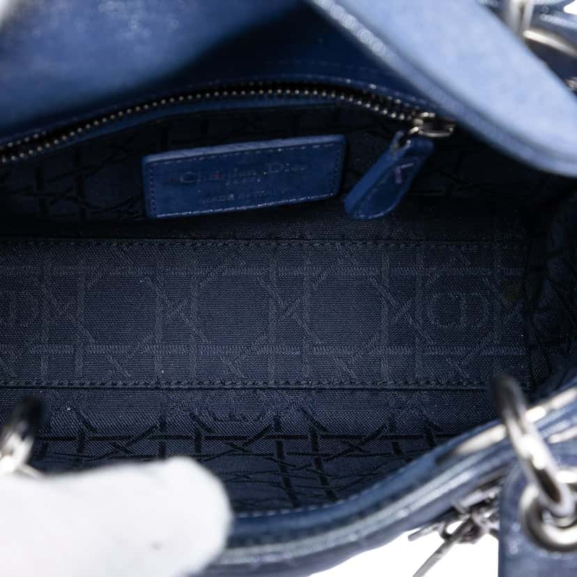 Dior Mini Iridescent Lambskin Cannage Lady Dior Blue Leather Very good condition - Model View