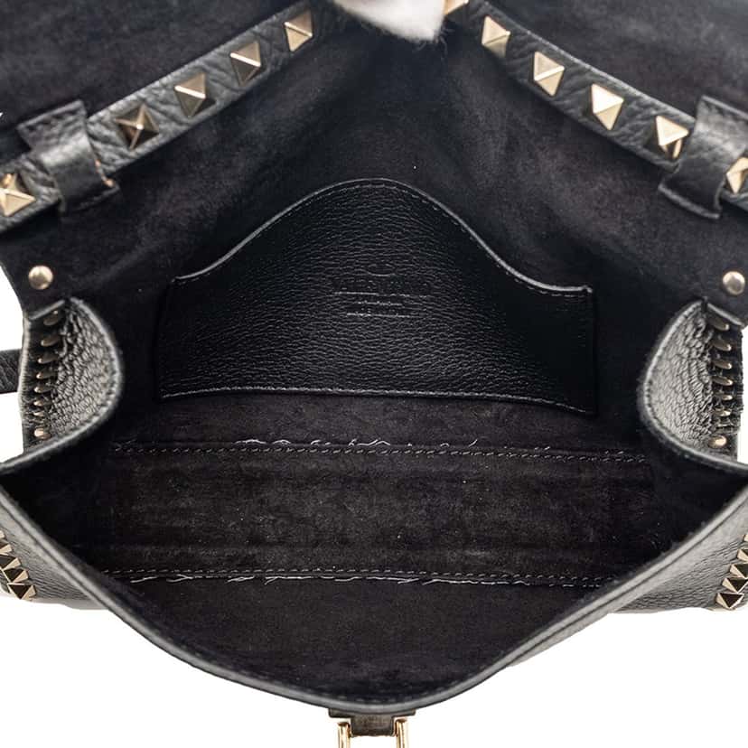 Valentino Small Grainy Calfskin Rockstud Flap Crossbody Black Leather Very good condition - Model View