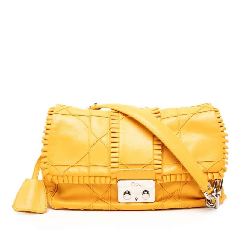 Dior Lambskin Cannage New Lock Ruffle Flap Yellow Leather Very good condition - Front View