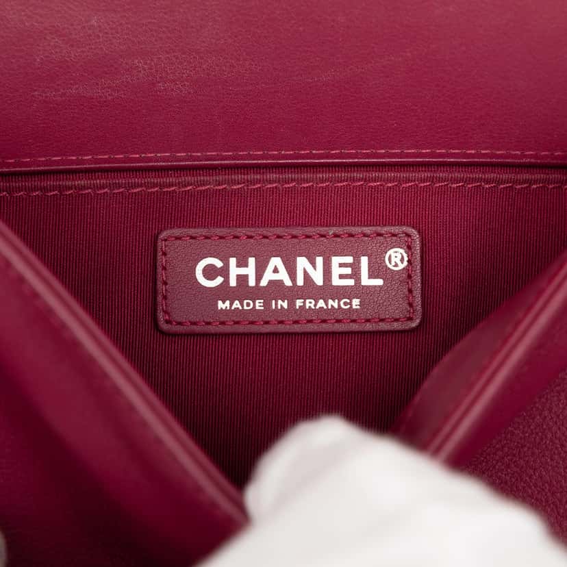 Chanel Old Medium Chevron Lambskin Boy Flap Pink Leather Very good condition - Box View