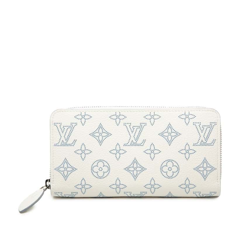 Louis Vuitton Monogram Mahina Zippy Wallet White Leather Very good condition - Front View