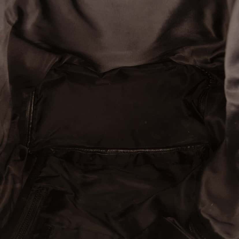 Givenchy Leather and Fur Obsedia Backpack Black Very good condition - Model View