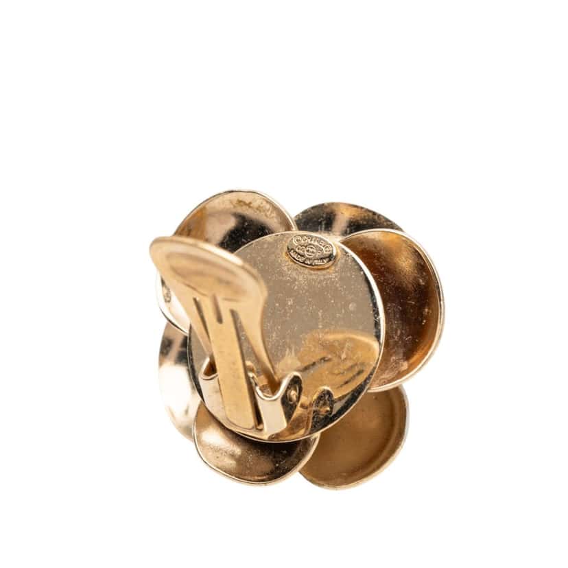 Chanel CC Gold Plated Enamel Camellia Clip On Earrings White Very good condition - Inside View