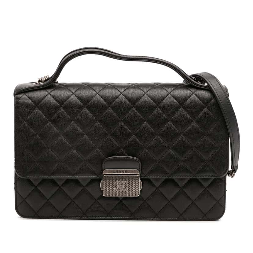 Chanel Medium Quilted Goatskin CC University Flap Black Leather Very good condition - Front View
