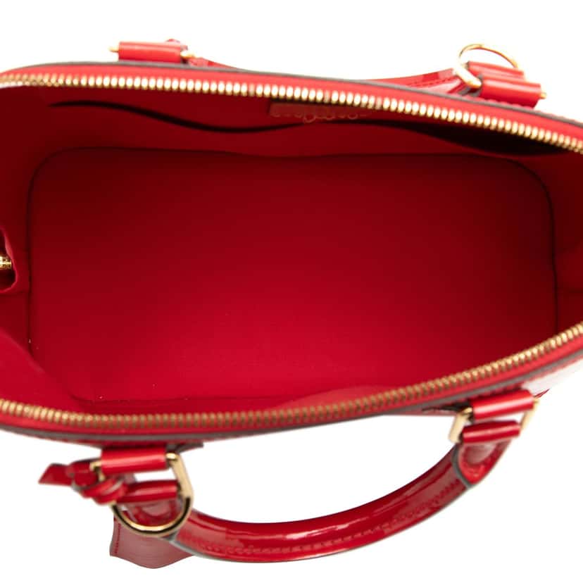 Louis Vuitton Monogram Vernis Alma PM Red Leather Very good condition - Model View