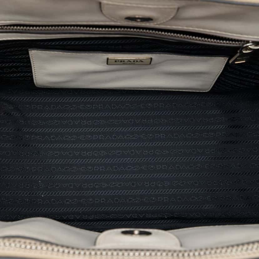 Prada Glace Calf Twin Pocket Double Handle Satchel White Leather Very good condition - Model View