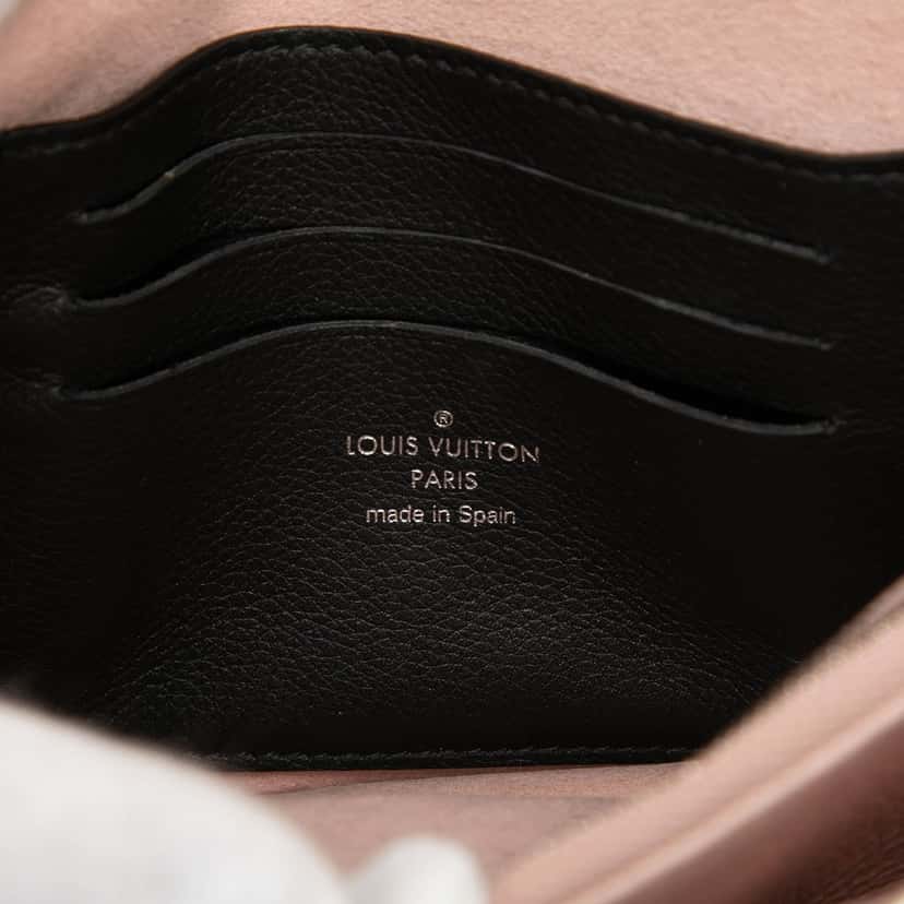 Louis Vuitton Bicolor Leather MyLockMe Chain Pochette Pink Leather Very good condition - Box View