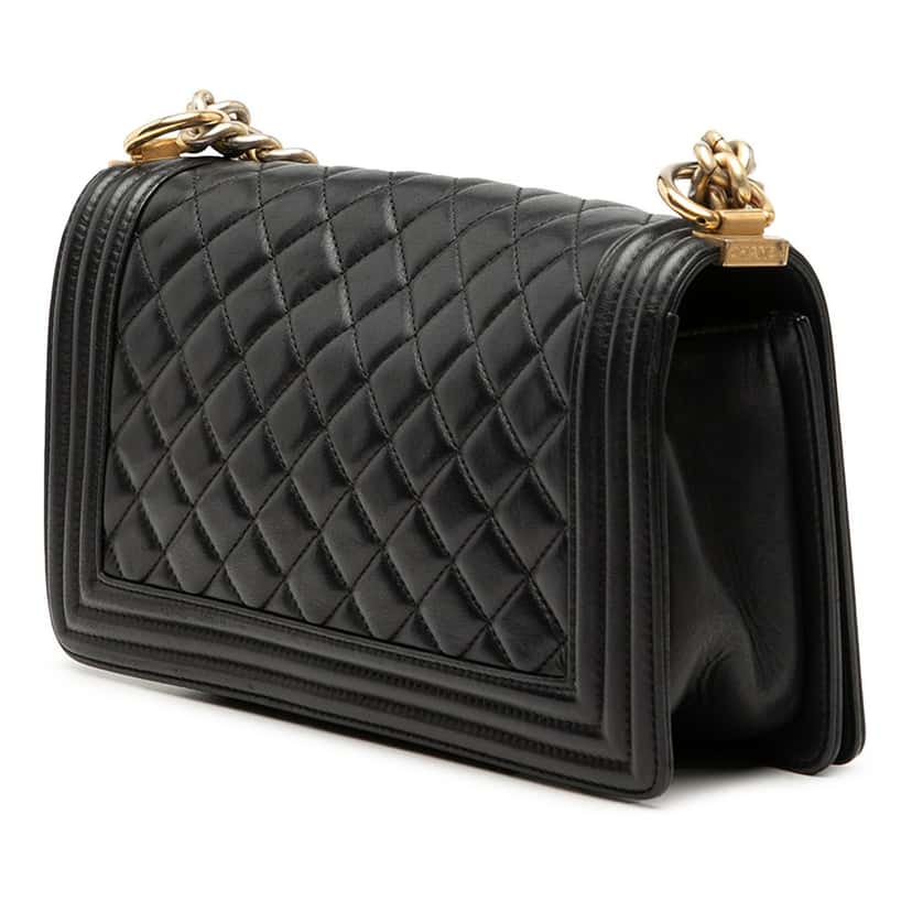 Chanel Medium Quilted Lambskin Boy Flap Black Leather Very good condition - Back View