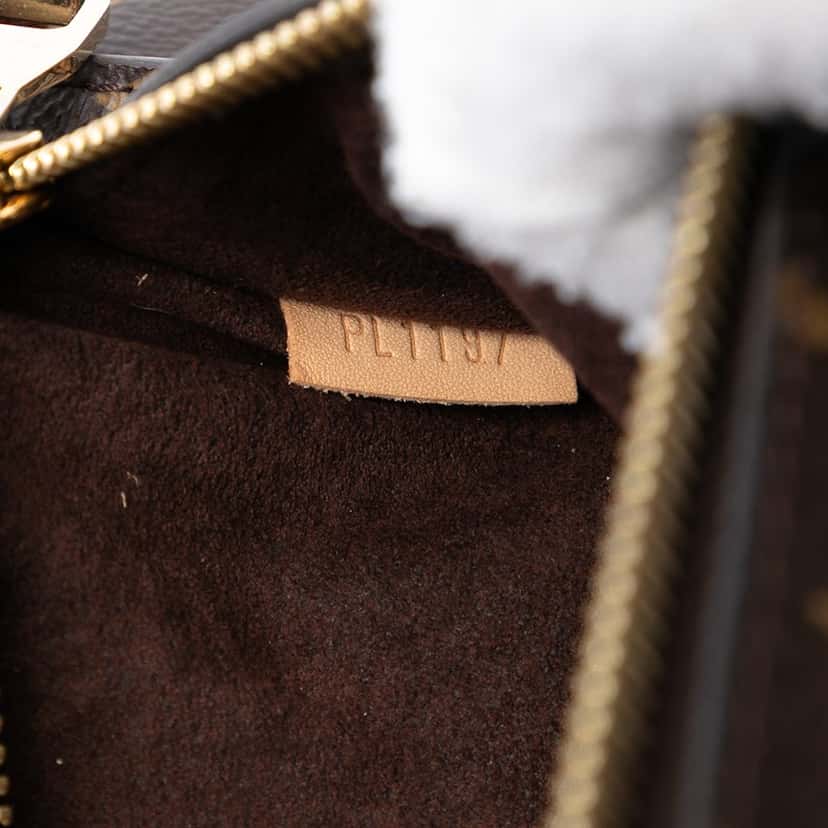 Louis Vuitton Monogram Pochette Metis Brown Very good condition - Box View