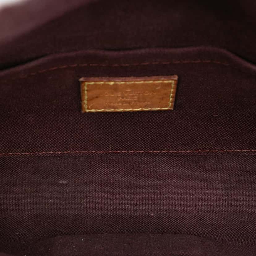 Louis Vuitton Monogram Favorite MM Brown Very good condition - Model View