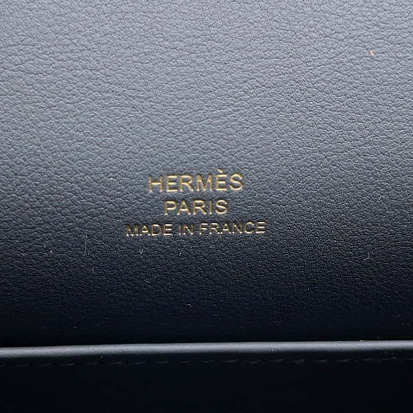 Hermès Swift Kelly Pochette 22 Other Leather Very good condition - Box View